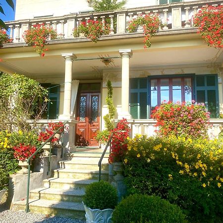 Bed and Breakfast Il Motto Di Tommy Castelveccana Exterior foto