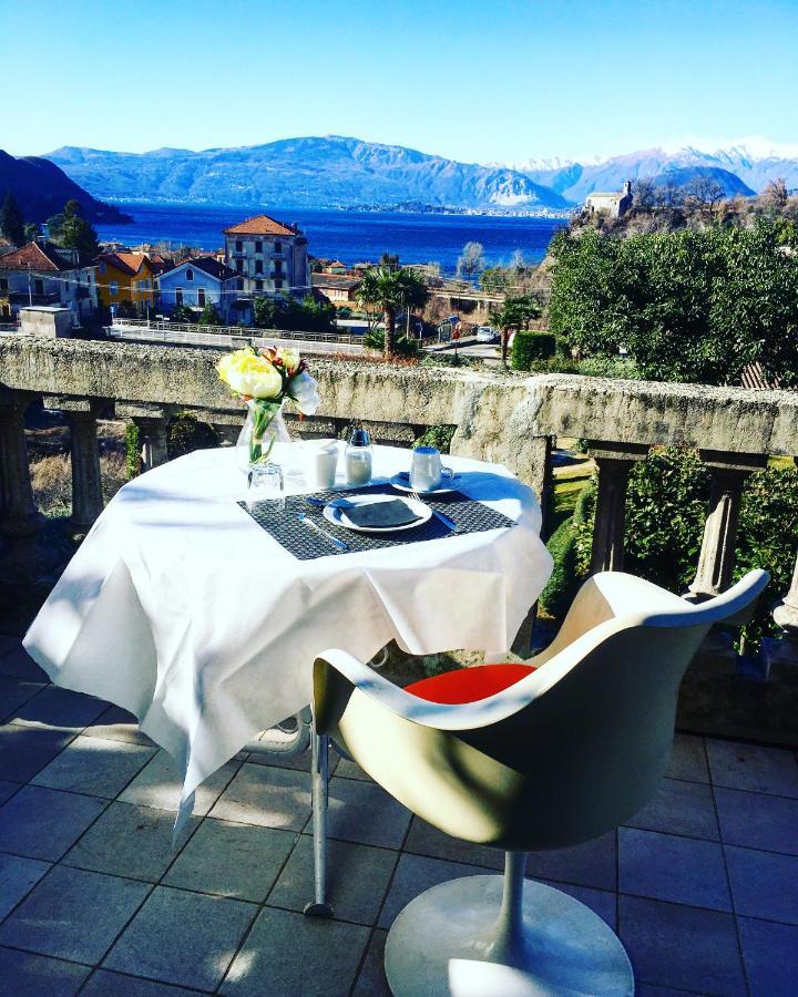 Bed and Breakfast Il Motto Di Tommy Castelveccana Exterior foto