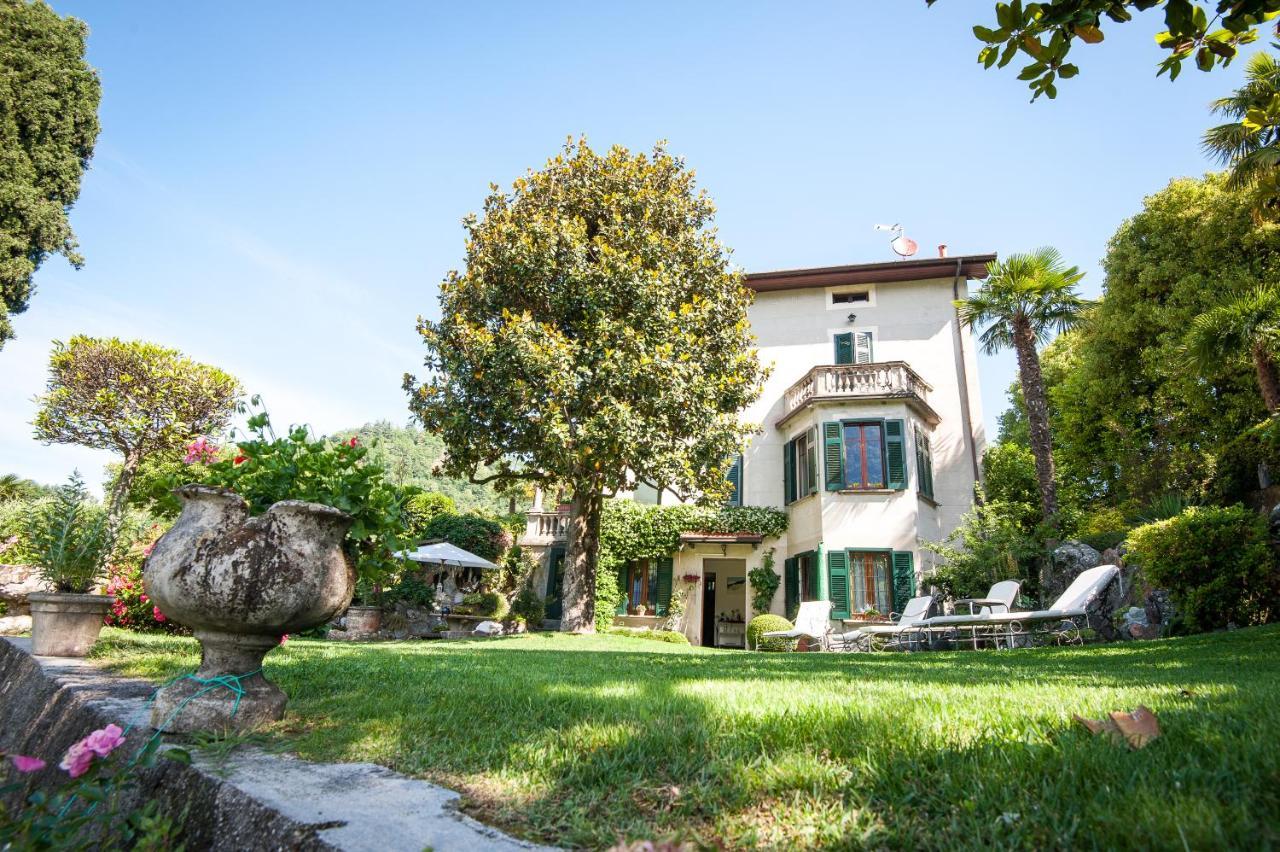 Bed and Breakfast Il Motto Di Tommy Castelveccana Exterior foto