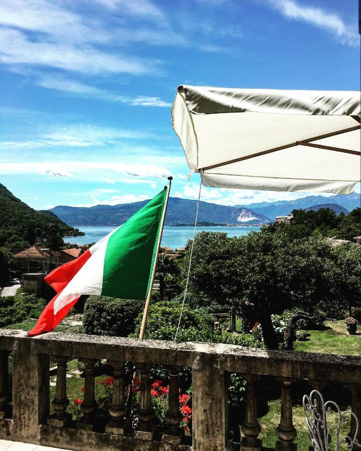 Bed and Breakfast Il Motto Di Tommy Castelveccana Exterior foto